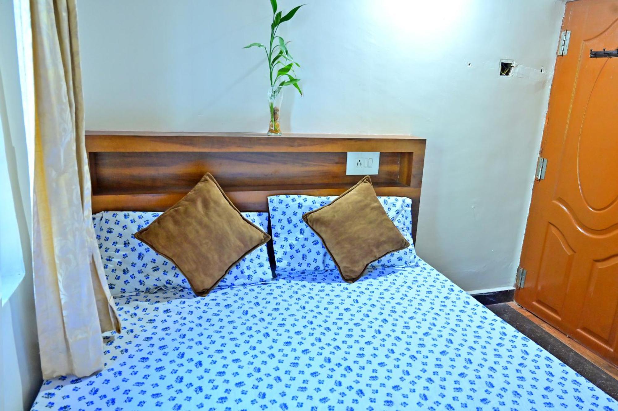 Hulihara Homestay - Full Villa, Coffee Estate & Balcony View Sakleshpur Exterior foto