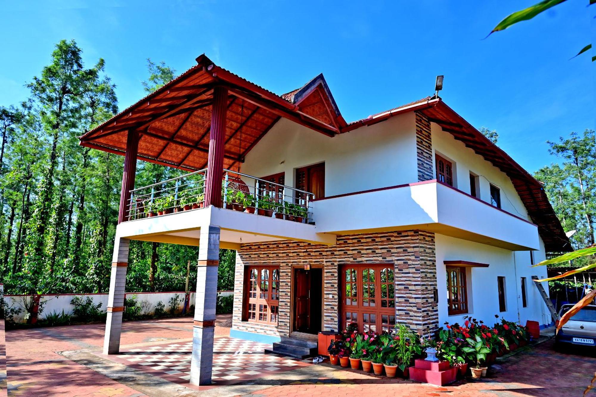 Hulihara Homestay - Full Villa, Coffee Estate & Balcony View Sakleshpur Exterior foto